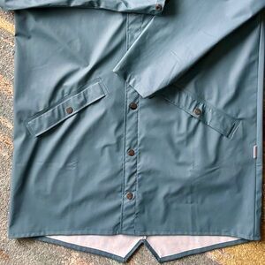 RAINS long unisex coat M/L Steel blue - completely waterproof - amazing deal!
